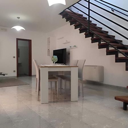 Casa Andros Villa Pertosa Bagian luar foto
