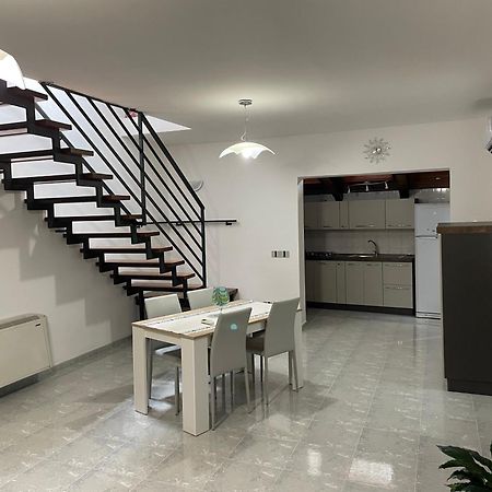 Casa Andros Villa Pertosa Bagian luar foto